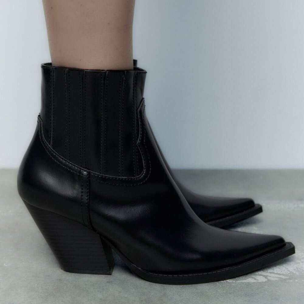 Black Cowboy Boots